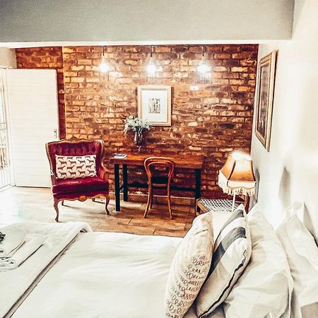 59 On True North Guest Rooms Йоханнесбург Экстерьер фото