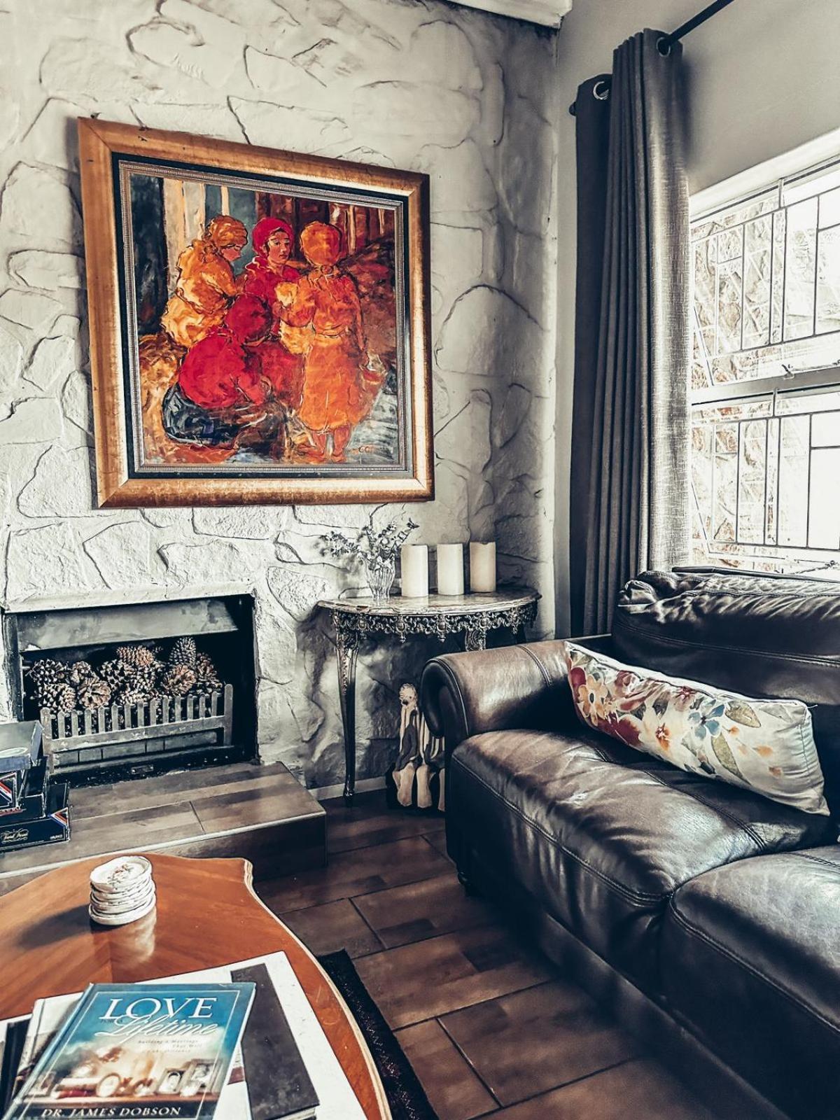 59 On True North Guest Rooms Йоханнесбург Экстерьер фото