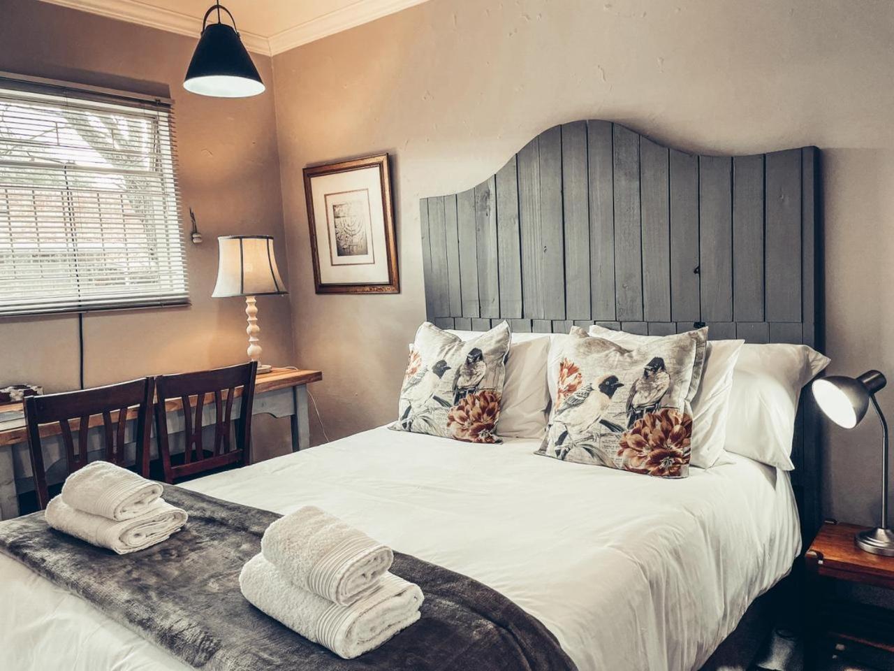 59 On True North Guest Rooms Йоханнесбург Экстерьер фото